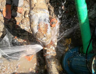 都兰卫生间防水服务部