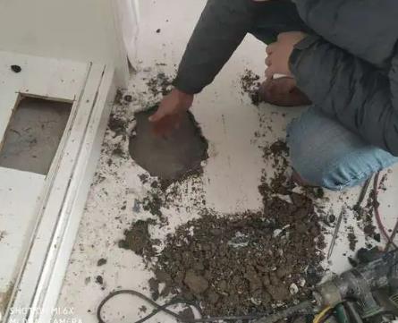 都兰漏水检测公司为您专业分享下阳台漏水要尽快修，做到这几点，少麻烦又省钱！